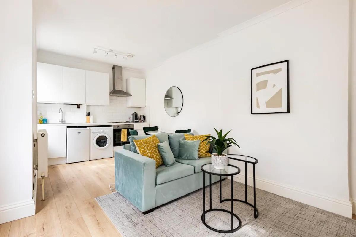Stylish One Bedroom Apartment In Greater Londýn Exteriér fotografie